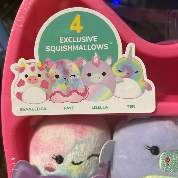 NEW- Squishmallow display holder: w/ 2” squishmallow (4) - Picture 7 of 7